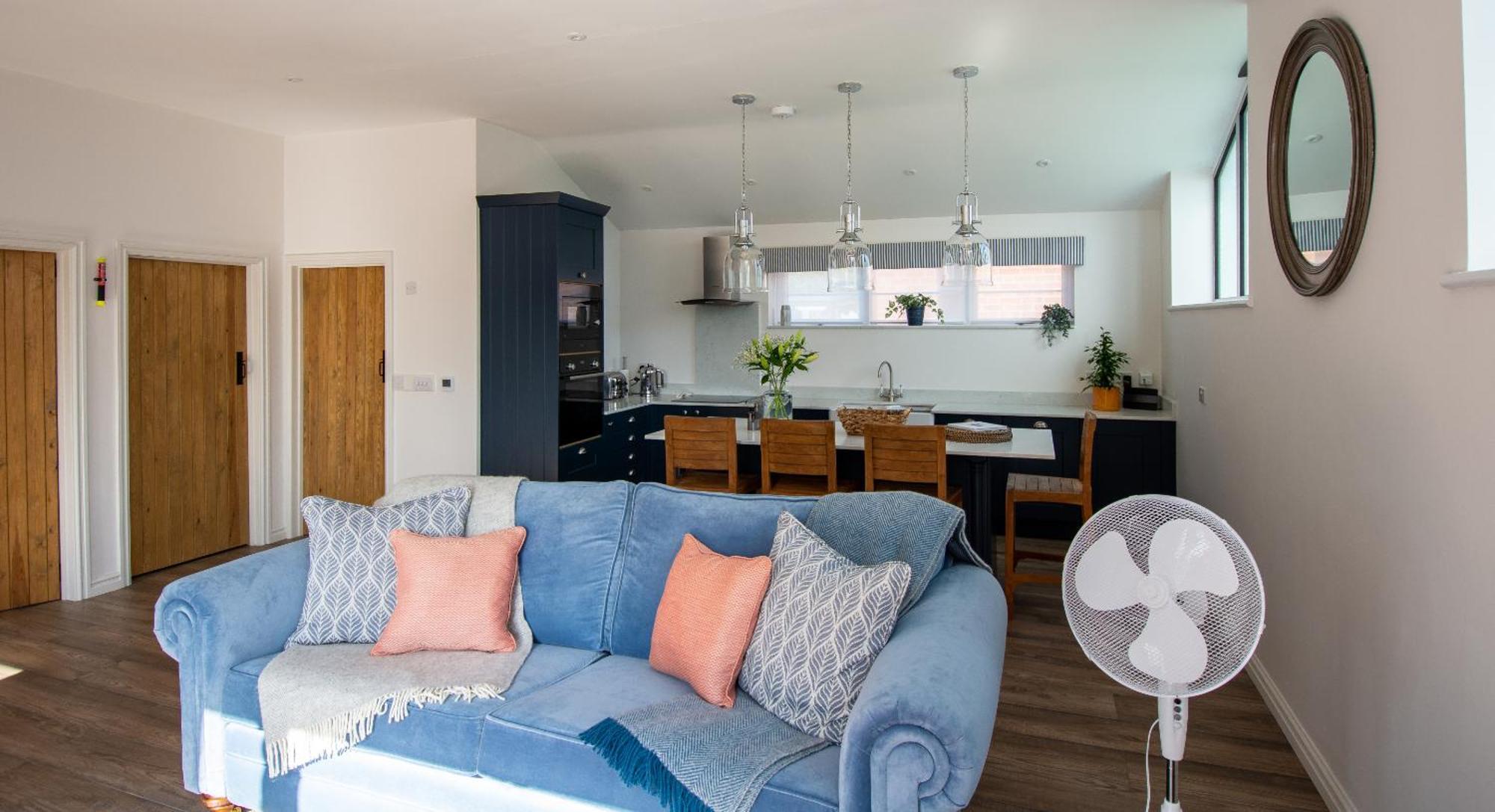 Finwood Farm Cottages-the Calf Shed And The Milk Parlour Holiday home *
