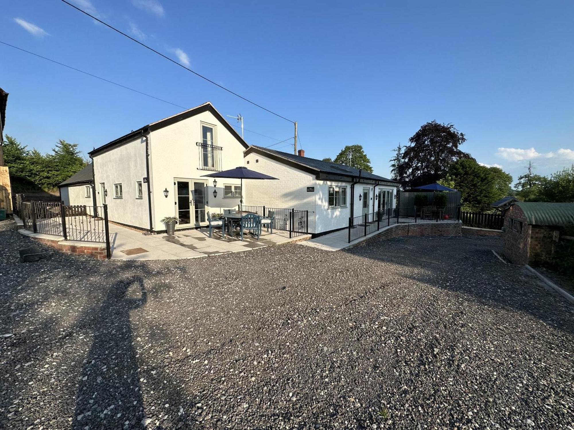 Finwood Farm Cottages-the Calf Shed And The Milk Parlour Holiday home